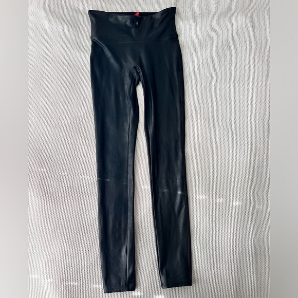 Spanx Faux Leather Leggings Size Small - Picture 3 of 8